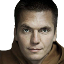 Любишь страну? Продай вышиванку!