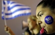 Глава Еврогруппы заявил, что греческие политики обманывают свой народ