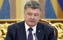 Poroshenko: Law on foreign currency loans jeopardizes banking system