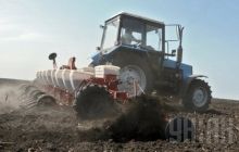 Ukraine invites U.S., Canada to manufacture farm equipment
