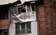До житлового кварталу Авдіївки прилетіли близько 55 снарядів бойовиків (фоторепортаж)