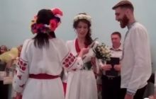 В Україні вперше одружилися молодята, які подали документи онлайн (відео)