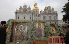 У Києво-Печерській лаврі чудотворним іконам Богородиці вклонилися понад 100 тисяч віруючих