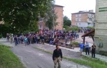 Підсумки бурштинових сутичок у Дубровиці: постраждали двоє міліціонерів, затримано 12 осіб