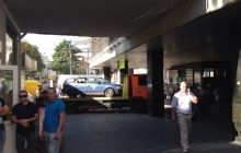 "Азов" заблокував будівлю Фіскальної служби (фото, відео)