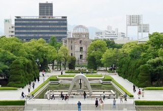Мемориальный парк мира в Хиросиме. 