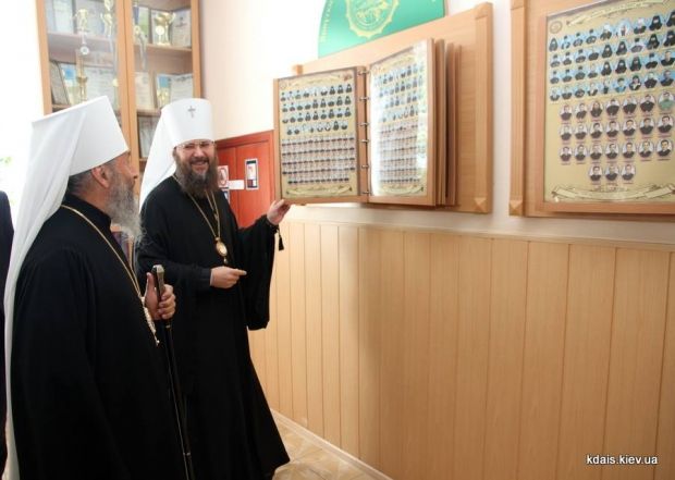 'УНІАН-Релігії' вітає з днем народження керуючого справами УПЦ митрополита Антонія