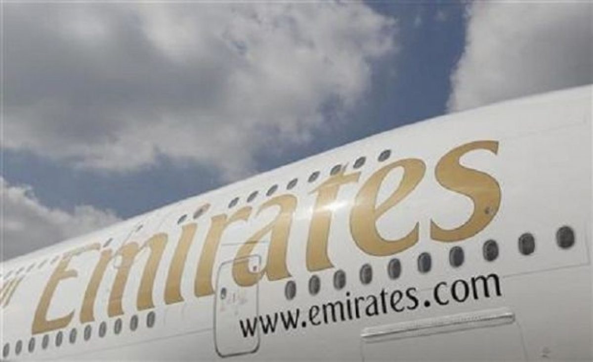 Авиакомпания Emirates впервые за 30 лет получила убыток