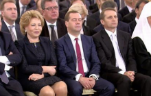 Прем'єр РФ Медведєв призначив себе головним у питаннях імпортозаміщення продукції