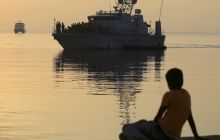 Біля берегів Італії півсотні чоловіків задихнулися в трюмі судна, їх дружини пливли на палубі
