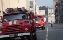 В центре Киева из-за пожара ограничено движение транспорта