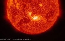 NASA опубликовало снимок мощной вспышки на Солнце