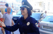 Поліцейські Одеси отримали сертифікати про закінчення курсів профпідготовки (фото)