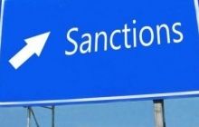 Poroshenko: sanctions to continue "if Moscow doesn't reconsider its position"