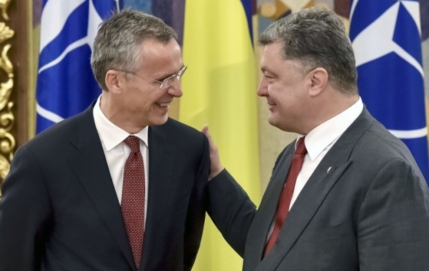 Jens Stoltenberg and Petro Poroshenko / Photo from UNIAN