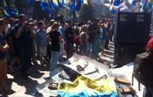 В больницах остаются 113 пострадавших в столкновениях под Радой, один из них в тяжелом состоянии