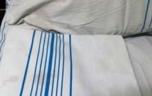 В "Укрзалізниці" пояснили брудну білизну в поїздах нестабільністю економіки