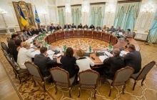 РНБО запропонувала Порошенку нову воєнну доктрину: Росія - противник України