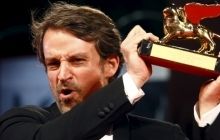 Фільм "Здалеку" отримав "Золотого лева" на 72-му Венеціанському кінофестивалі
