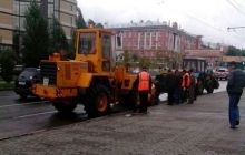 У російському Барнаулі після від'їзду патріарха Кирила зняли покладений до його приїзду асфальт