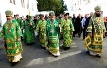 Предстоятель УПЦ очолив урочистості з нагоди свята Собору Святогірських святих у Свято-Успенській лаврі