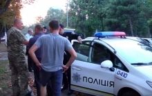 В Одессе "Автомайдан" задержал генерала и полковника, управлявшего машиной в нетрезвом виде (фото, видео)