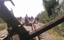 "Це тільки початок": У "Правому секторі" обіцяють відключити Крим від електроенергії і заблокувати морське сполучення