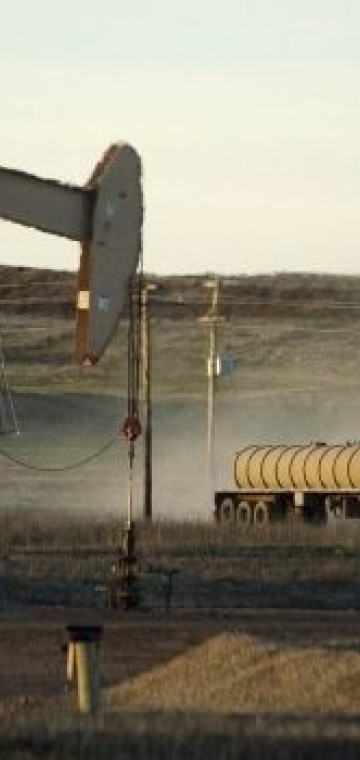 Нефть может рухнуть до уровня $25, $20 и даже $15 за баррель в 2016 году :