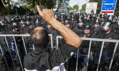 Прикордонний контроль важко вдарить по економіці :