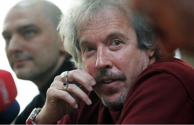 "Всій землі – пи***ць!": у мережі набирає популярність матірна пісня Макаревича про "ядерну війну" Путіна (відео)