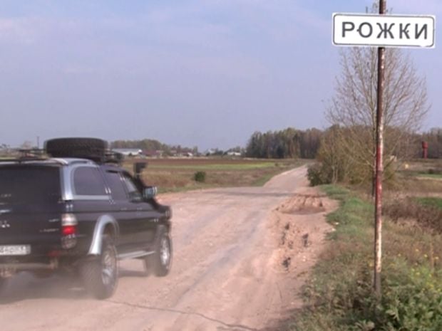 UNIAN journalists drove to Aleksandrov’s home village Rozhky / Photo from UNIAN