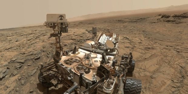 Марсоход Curiosity прислал на Землю новое селфи (фото) Марсоход Curiosity прислал на Землю новое селфи (фото)