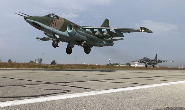 Стало известно, стягивает ли РФ к границам Украины дополнительную авиацию / REUTERS