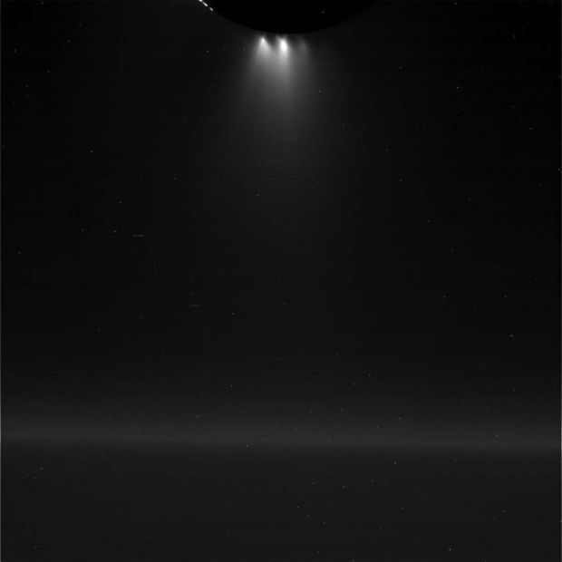 NASA/JPL-Caltech/Space Science Institute NASA/JPL-Caltech/Space Science Institute