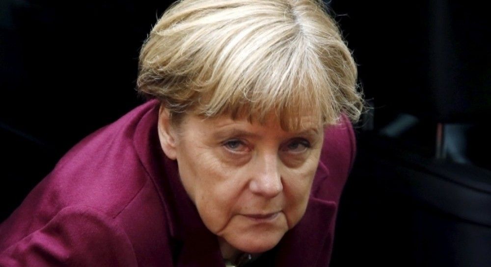 Меркель в небезпеці, час для вирішення міграційної кризи спливає :