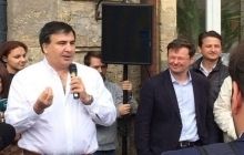 Саакашвили заметили за агитацией в пользу Боровика в разгар рабочего дня
