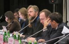 В УПЦ зафіксовано 28 захоплених храмів, ще 6 під загрозою захоплення і 2 опечатано – речник ВЗЦЗ УПЦ на нараді ОБСЄ