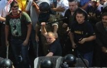 "Свободівець" Мирний вніс заставу за одного з арештованих у справі про заворушення під ВР