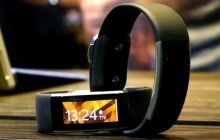 Браслет Microsoft Band 2 стежить за фізичною активністю та інформує про повідомлення на смартфоні