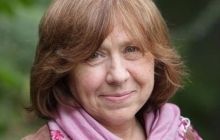Belarussian writer wins Nobel prize, denounces Russia over Ukraine