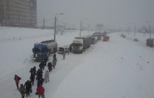 Омск засыпало снегом - за день выпала месячная норма (фото)