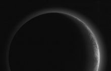 NASA опублікувало знімок "зворотного боку" Плутона