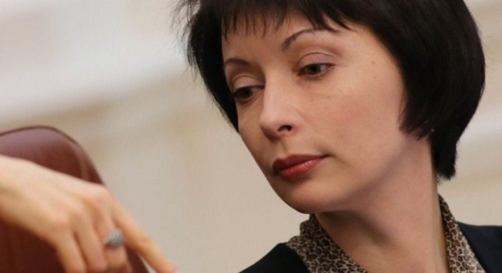 Елена Лукаш Голая