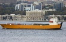 Turkish photographer makes photos of Russian civilian ship with military cargo for Syria