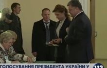 Порошенко с супругой проголосовали во второму туре местных выборов (видео)