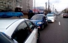 У Кременчуці затримали хуліганів, які обливали зеленкою соціологів