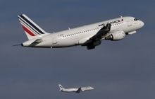 Air France змінила курс двох літаків через загрозу вибуху на борту