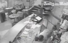 Daily Mail обнародовала видео расстрела террористами посетителей ресторана в Париже