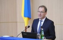 Yatsenyuk discusses prospects of cultural cooperation between Ukraine and EU