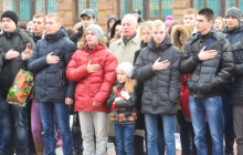 Сьогодні по всій Україні відбуваються мітинги на честь річниці початку Революції гідності (фото)